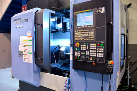 01centro_lavoro_verticale_5assi