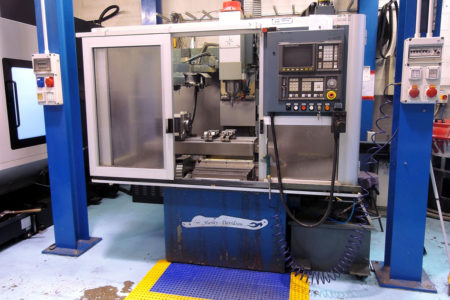 03centro_lavoro_verticale_4assi